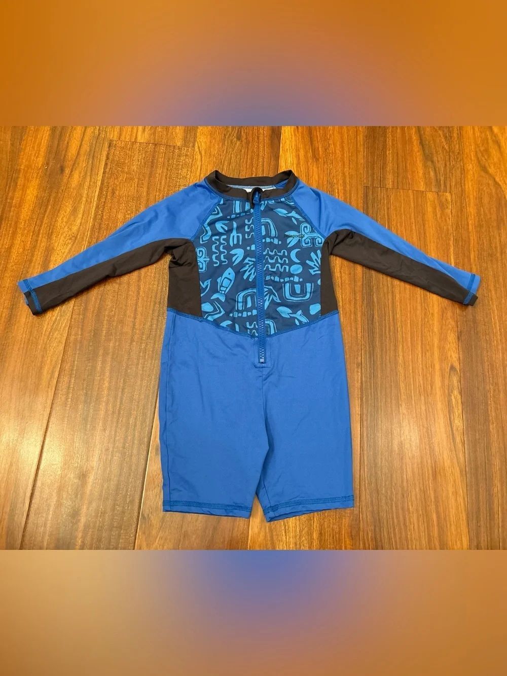 Patagonia blue/black long sleeve rashguard bathing suit with front zipper